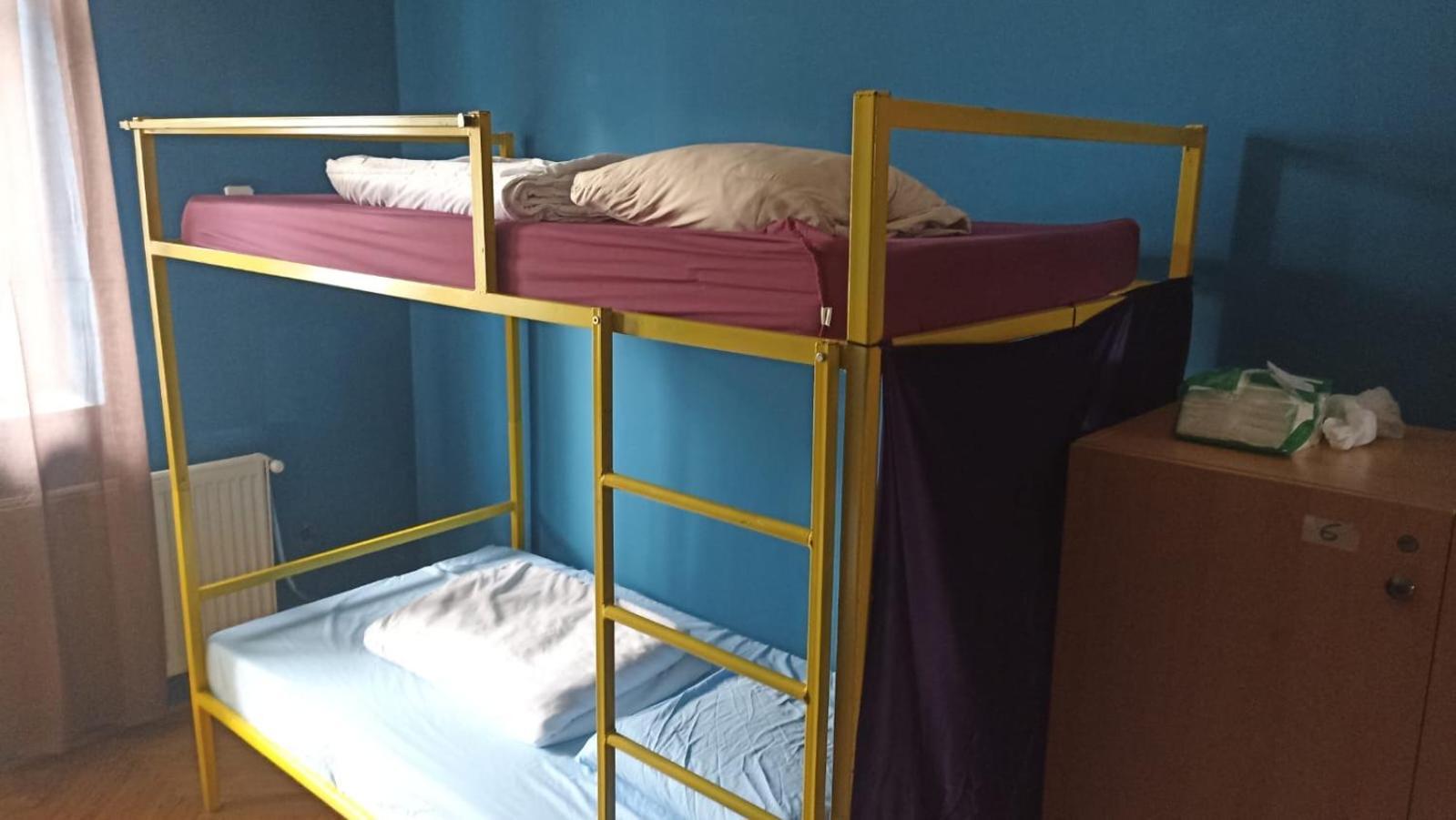 Newborn Center Hostel All Day Free Coffee Pristina Eksteriør bilde