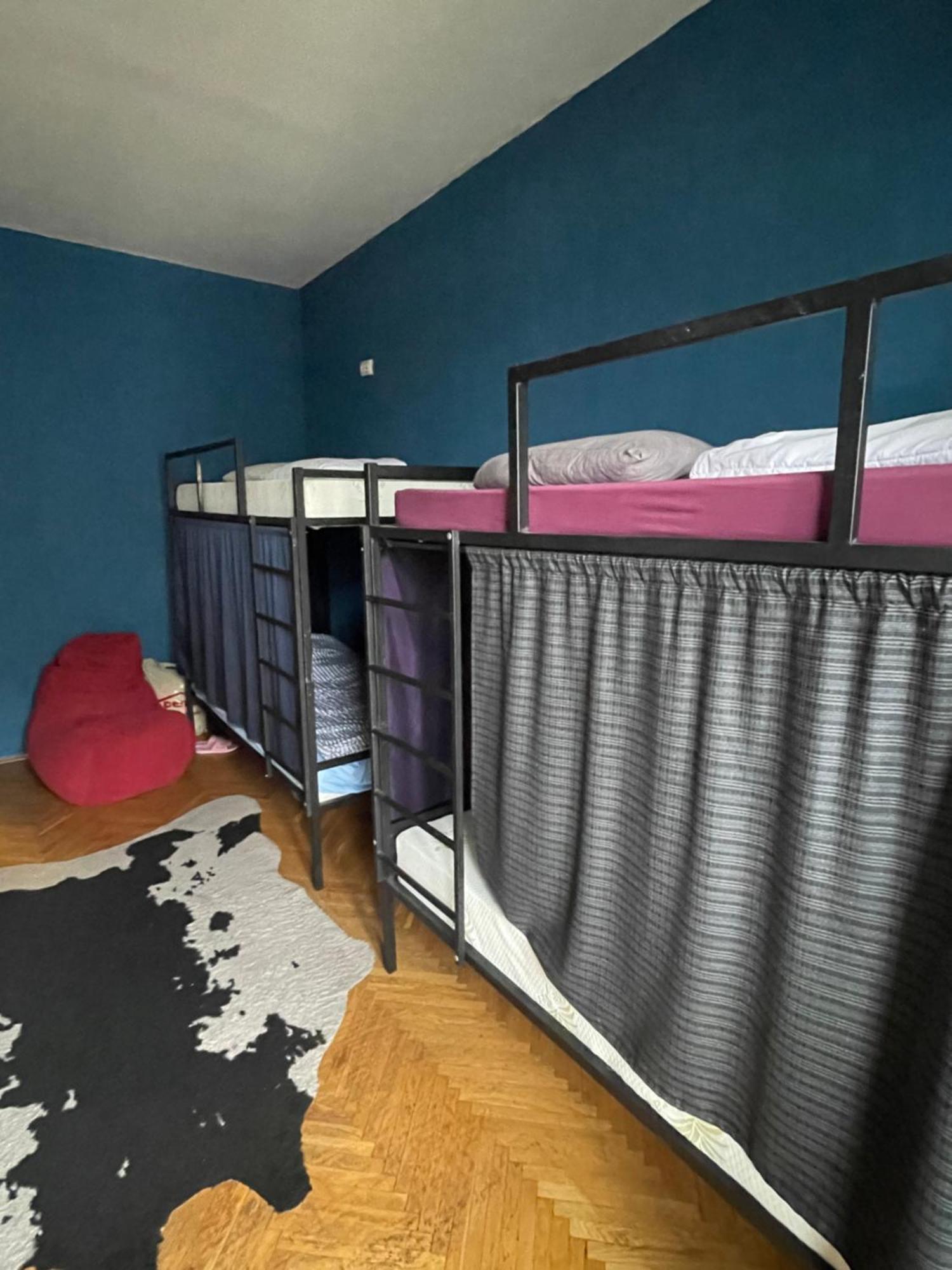 Newborn Center Hostel All Day Free Coffee Pristina Eksteriør bilde